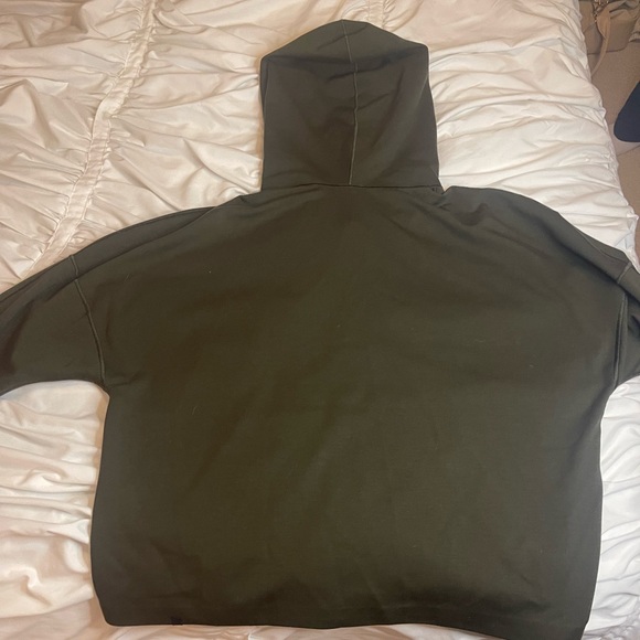 Lululemon Jacket - Picture 4 of 6